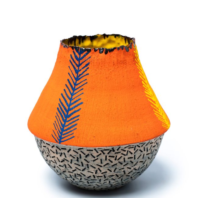 Handpinched Vase HP-M-0108