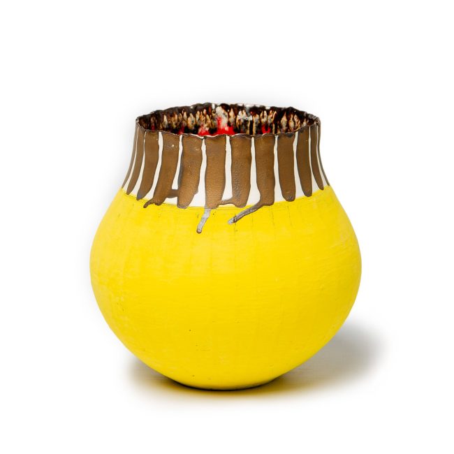 HANDPINCHED VASE HP-L-0173