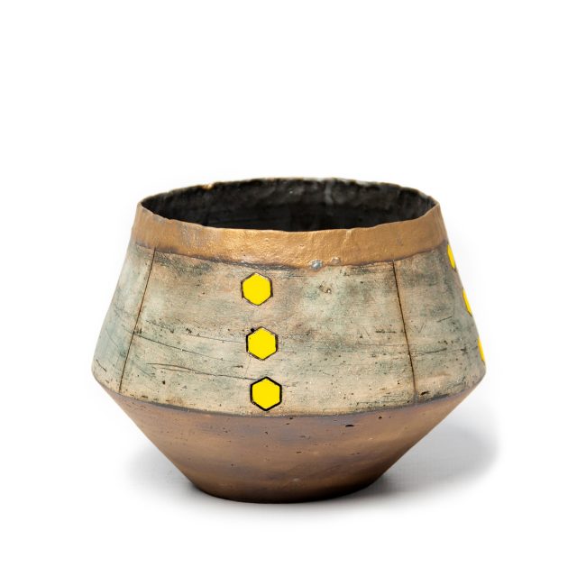 HANDPINCHED VASE HP-L-0172