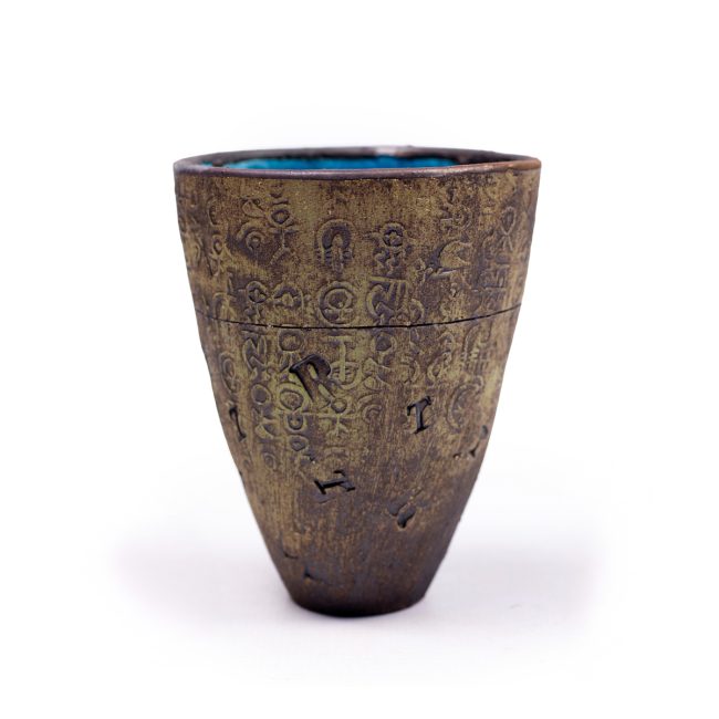 UMQULU SLIM CONICLE VASE MQ-S-0064