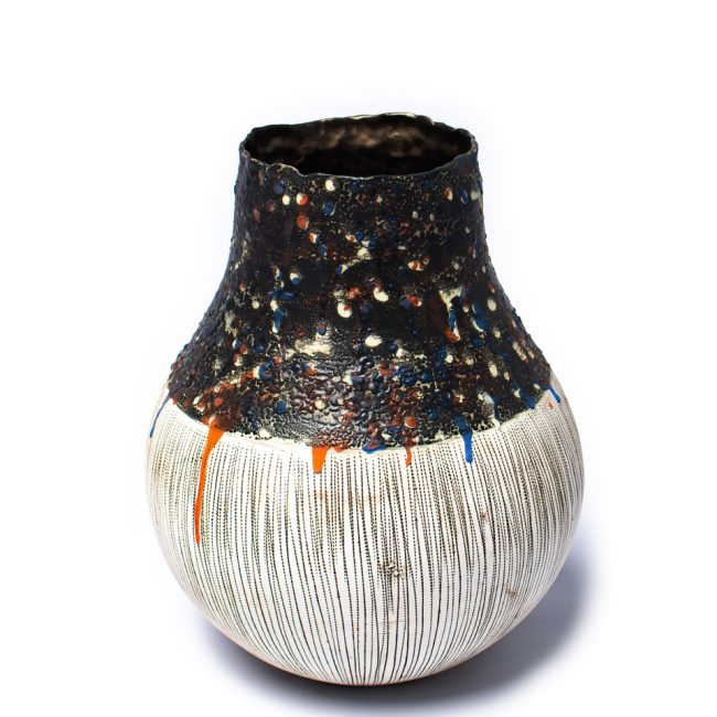 HANDPINCHED VASE HP-XL-0185