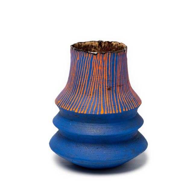 HANDPINCHED VASE HP-M-0097